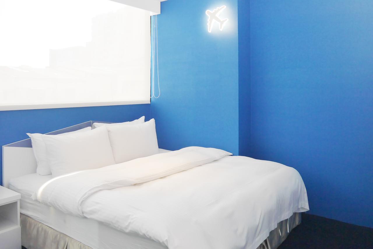 Time Flyer Hotel Taichung Esterno foto
